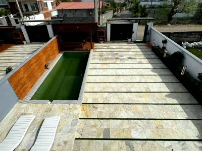 ویلا تریبلکس استخردار با سند تک برگ و روبه جنگل