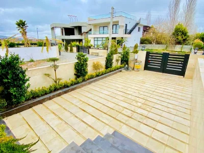 ویلا دوبلکس سنددار با استخر چهارفصل 