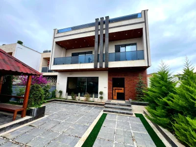 خرید ویلا تریبلکس سنددار مستقل با ویو ابدی جنگل در جوربند