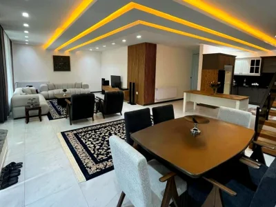 ویلاباغ تریبلکس استخردار با سند تک برگ و مبله کامل 