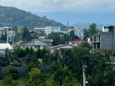 ویلاباغ تریبلکس استخردار با سند تک برگ و مبله کامل 