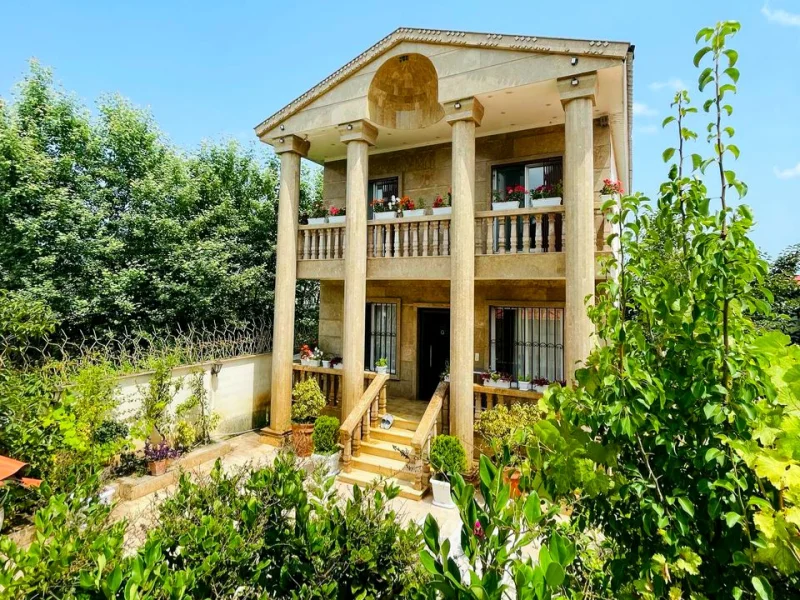 ویلا دوبلکس سنددار شهرکی نما کلاسیک جنگلی