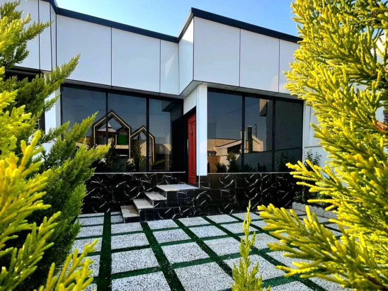 ویلا همکف نما مدرن نزدیک به جنگل