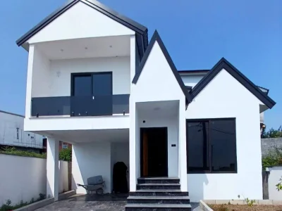 خرید ویلا نما انگلیسی داخل بافت در منطقه شهری چمستان 