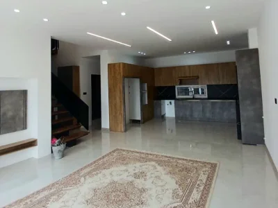 خرید ویلا نما انگلیسی داخل بافت در منطقه شهری چمستان 