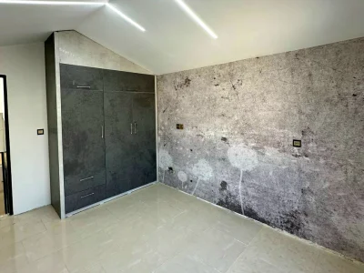 ویلا نیم پیلوت مدرن استخردار با سه کنتور اختصاصی 