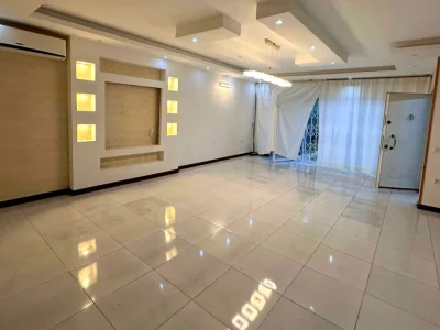 خرید ویلا همکف آجرنما حیاط دار شهرکی با قیمت مناسب 