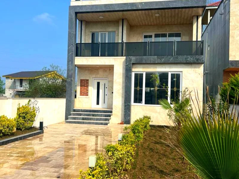 خرید ویلا تریبلکس مدرن استخردار با سند تک برگ شهرکی در آهودشت