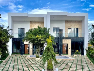 دو دستگاه ویلا دوبلکس داخل بافت و داخل شهرک نزدیک به جنگل 