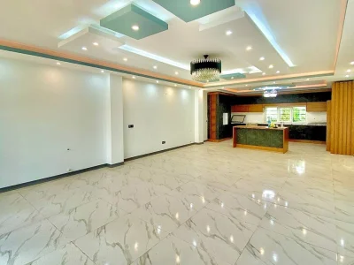 خرید ویلا تریبلکس با سند تک برگ و استخر و قابل تهاتر با اصفهان 