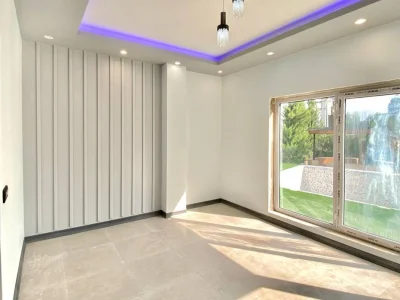 خرید ویلا تریبلکس با سند تک برگ و استخر و قابل تهاتر با اصفهان 