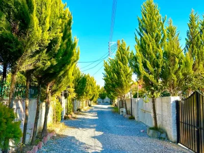 ویلا نیم پیلوت نما مدرن شهرکی و نزدیک به دریاچه قو