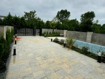 ویلا مدرن استخر دار با روف گاردن روبه جنگل 