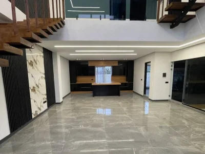 ویلا تریبلکس استخردار با سند و مدارک کامل و پلاک دوم جنگل 