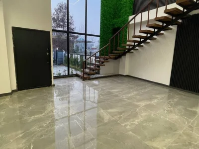 ویلا تریبلکس استخردار با سند و مدارک کامل و پلاک دوم جنگل 