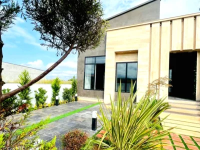 ویلا همکف نما مدرن شهرکی سه خواب نزدیک جنگل