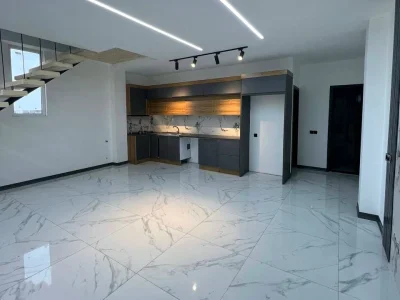 ویلا دوبلکس با سند تک برگ و داخل شهرک 