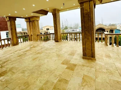 کاخ ویلا تريبلكس روف دار با سند تک برگ و استخر روباز داخل شهرک قدیمی 