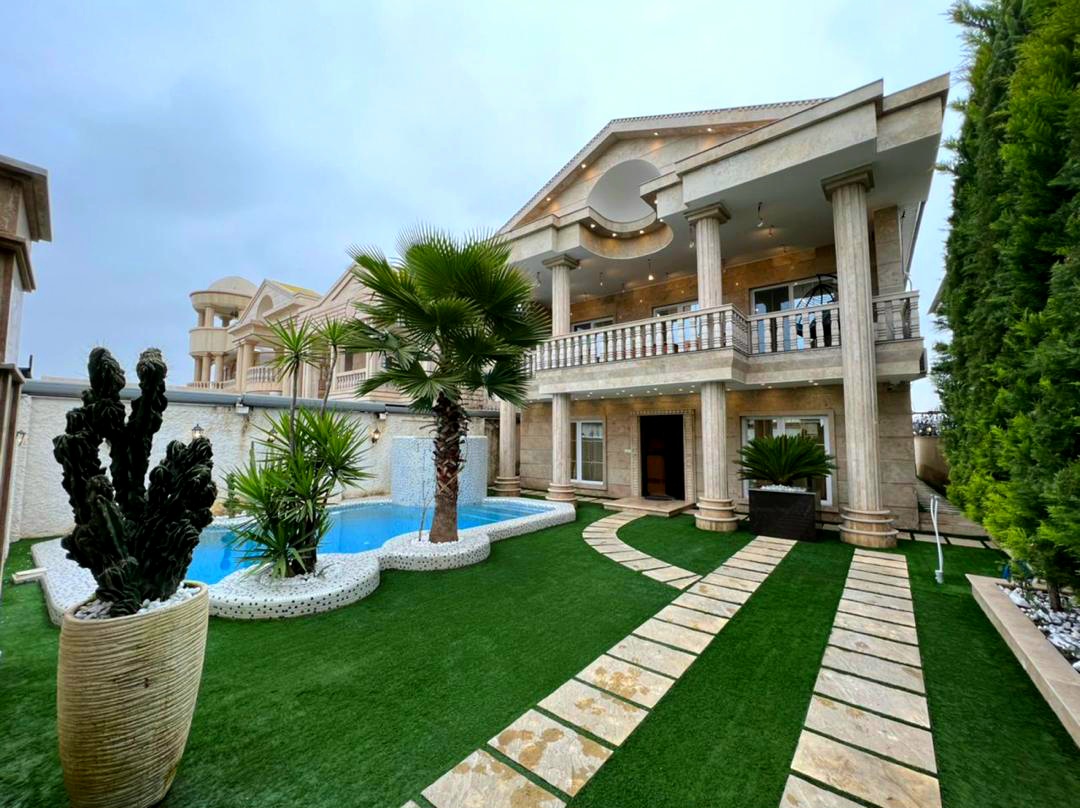 خرید ویلا دوبلکس کلاسیک استخردار با سند تک برگ و مبله کامل در امیرآباد