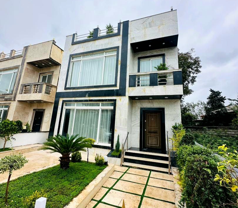 ویلا تریبلکس مدرن چهار خواب مبله کامل 